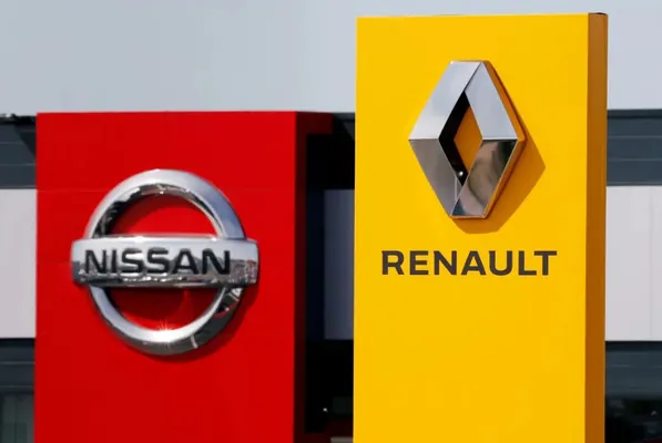 Renault ýanwarda Nissan-daky paýyny 15%-e çenli azaldyp biler