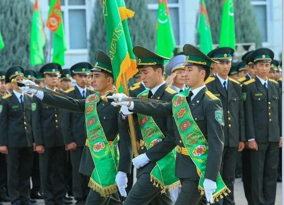 Harby gullukçylaryň uly topary Türkmenistanyň medallary bilen sylaglanyldy