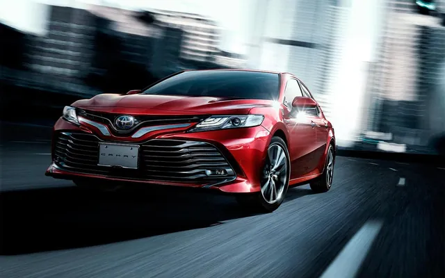 Toyota свернет производство седана Camry для японского рынка