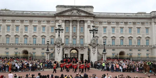 На коронации Карла III ожидают более 2,2 тыс. гостей из 203 стран