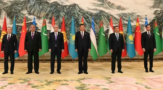 Сердар Бердымухамедов принял участие в Саммите «Центральная Азия – Китай»