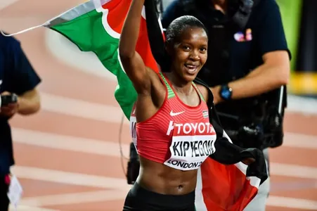 Keniýaly Kipýegon 1500 m aralyga ylgamakda 1991-nji ýyldan bäri saklanyp gelýän dünýä rekordyny täzeledi