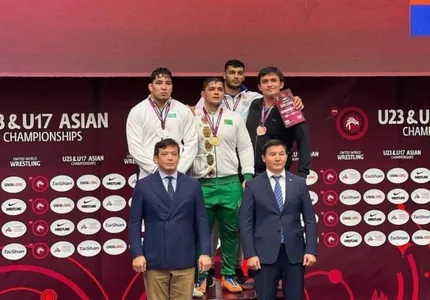 Туркменский борец завоевал золотую медаль чемпионата Азии