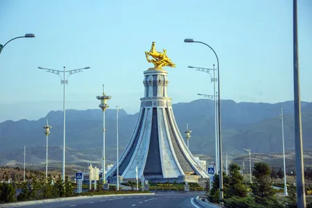 Руководители зарубежных дипмиссий совершили ознакомительную поездку в пенитенциарное учреждение Туркменистана