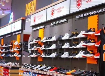 Магазин FLO начал продавать турецкую обувь со скидкой 50%. Цены начинаются от 199 манат
