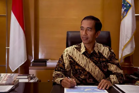 Serdar Berdimuhamedow Joko Widodony Indoneziýanyň Garaşsyzlyk güni bilen gutlady