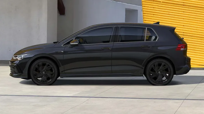Представлен Volkswagen Golf Black Edition