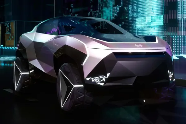 Nissan выпустил авто с треугольными колесными дисками