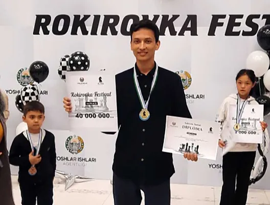 Сапармурат Атабаев стал победителем в шахматном фестивале «Рокировка–2023 Мастера»
