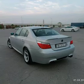 BMW E60 2004