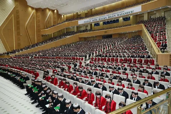 Türkmenistanda dekabryň ahyrynda geçiriljek ýaşlar forumynyň senesi belli boldy