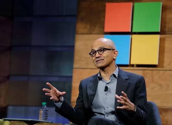 Microsoftyň baş direktory Satýa Nadella CNN Business tarapyndan ýylyň baş direktory boldy