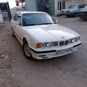 BMW 525 1992