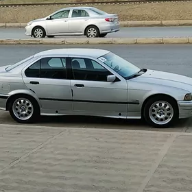 BMW 328 1992
