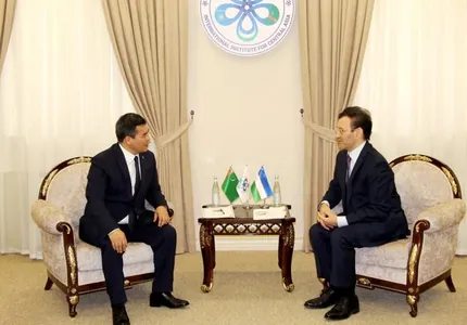 Посол Туркменистана в Узбекистане встретился с директором Международного института Центральной Азии