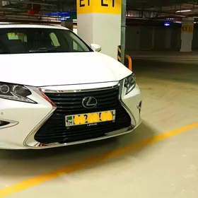 Lexus ES 350 2018