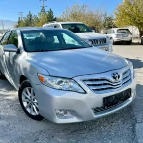 Toyota Camry 2011