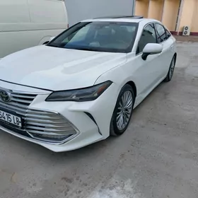 Toyota Avalon 2019