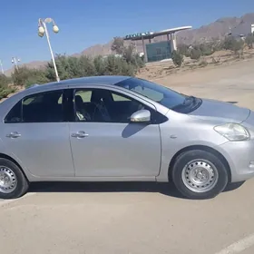 Toyota Yaris 2008