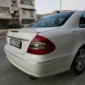 Mercedes-Benz E350 2007