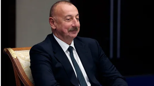 Ильхам Алиев победил на досрочных выборах президента Азербайджана