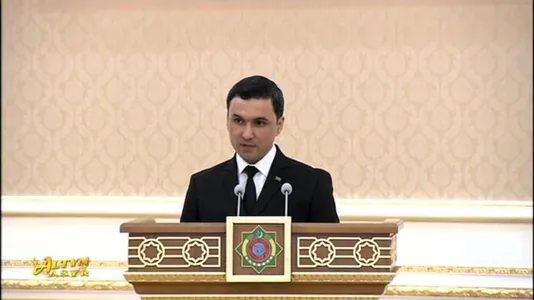 Глава Туркменской государственной издательской службы вышел на пенсию