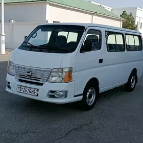 Nissan Urvan 2008