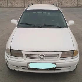 Opel Astra 1995