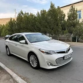 Toyota Avalon 2013