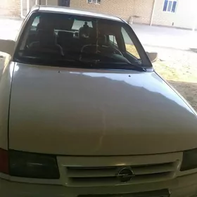 Opel Astra 1992