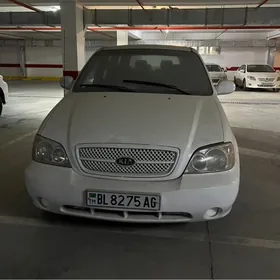 Kia Sedona 2003