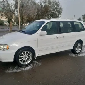 Kia Sedona 2003