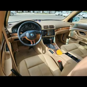 BMW 530 2003