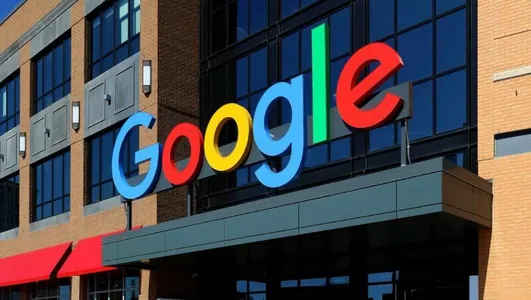 Politico: Ýewropanyň 32 metbugat kompaniýasy Google-dan 2,1 milliard ýewro talap etdi