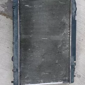 radiator 3.5 avalon