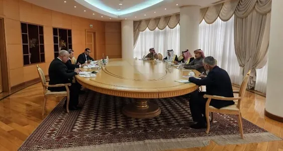 Рашид Мередов встретился с заместителем министра инвестиций Саудовской Аравии