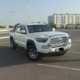 Toyota Tacoma 2021