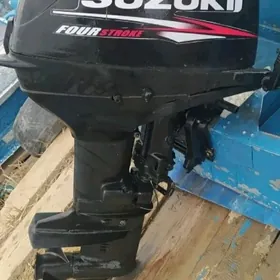 motor Suzuki 30