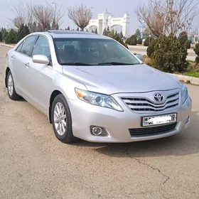 Toyota Camry 2010