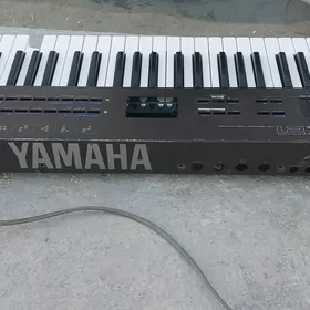 Yamaha dx 21