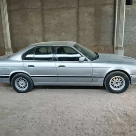 BMW 528 1992