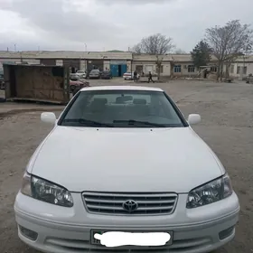 Toyota Camry 1999