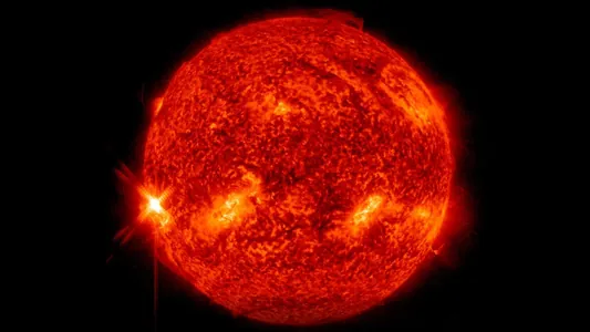 Солнце снова активизировалось: 22-минутная вспышка класса M3.5