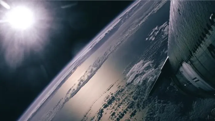 Илон Маск поделился снимками, сделанными со Starship