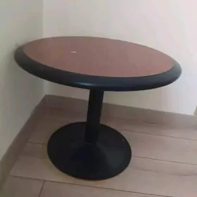 круглый столик