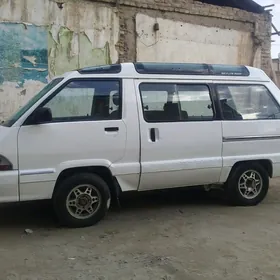 Toyota Town Ace 1989