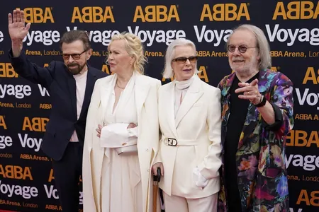 Участники группы ABBA удостоились королевских рыцарских орденов за вклад в музыкальную жизнь