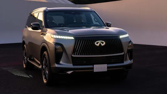 Infiniti представила новое поколение флагманского внедорожника QX80 