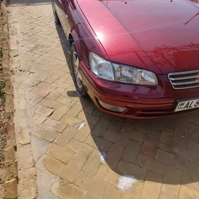 Toyota Camry 2000