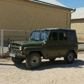 UAZ 469 1984